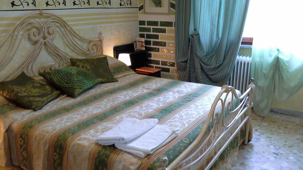 Tropical Bed&Breakfast ルッカ エクステリア 写真