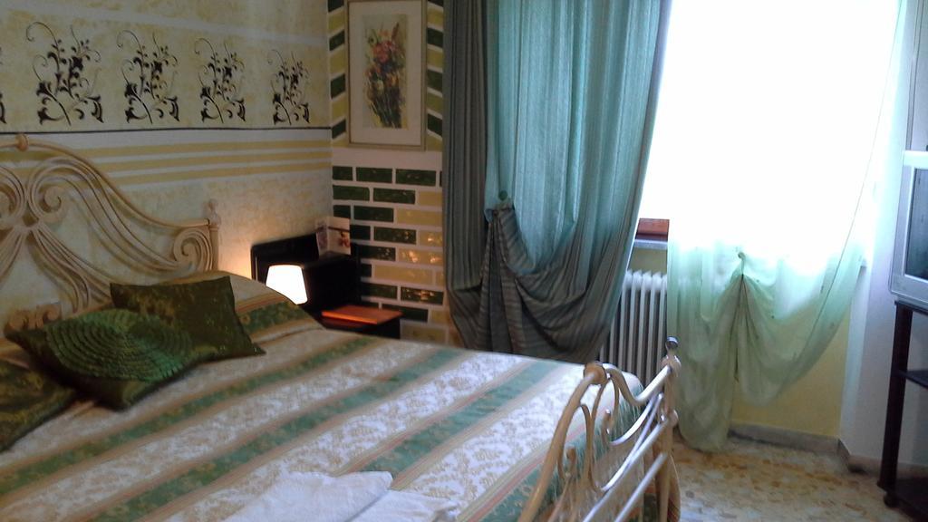 Tropical Bed&Breakfast ルッカ エクステリア 写真