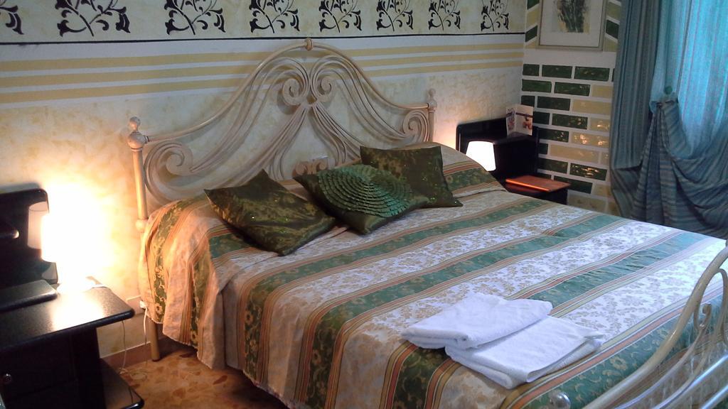 Tropical Bed&Breakfast ルッカ エクステリア 写真